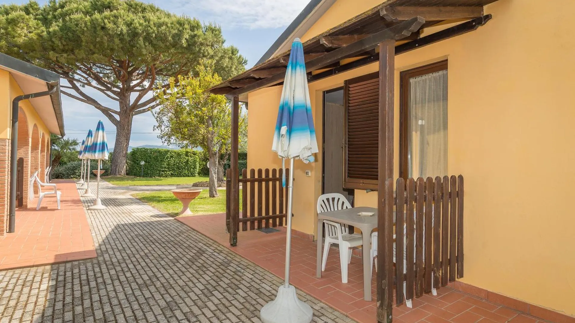 Il Girasole - Cappero Villa Venturina Terme Farm stay