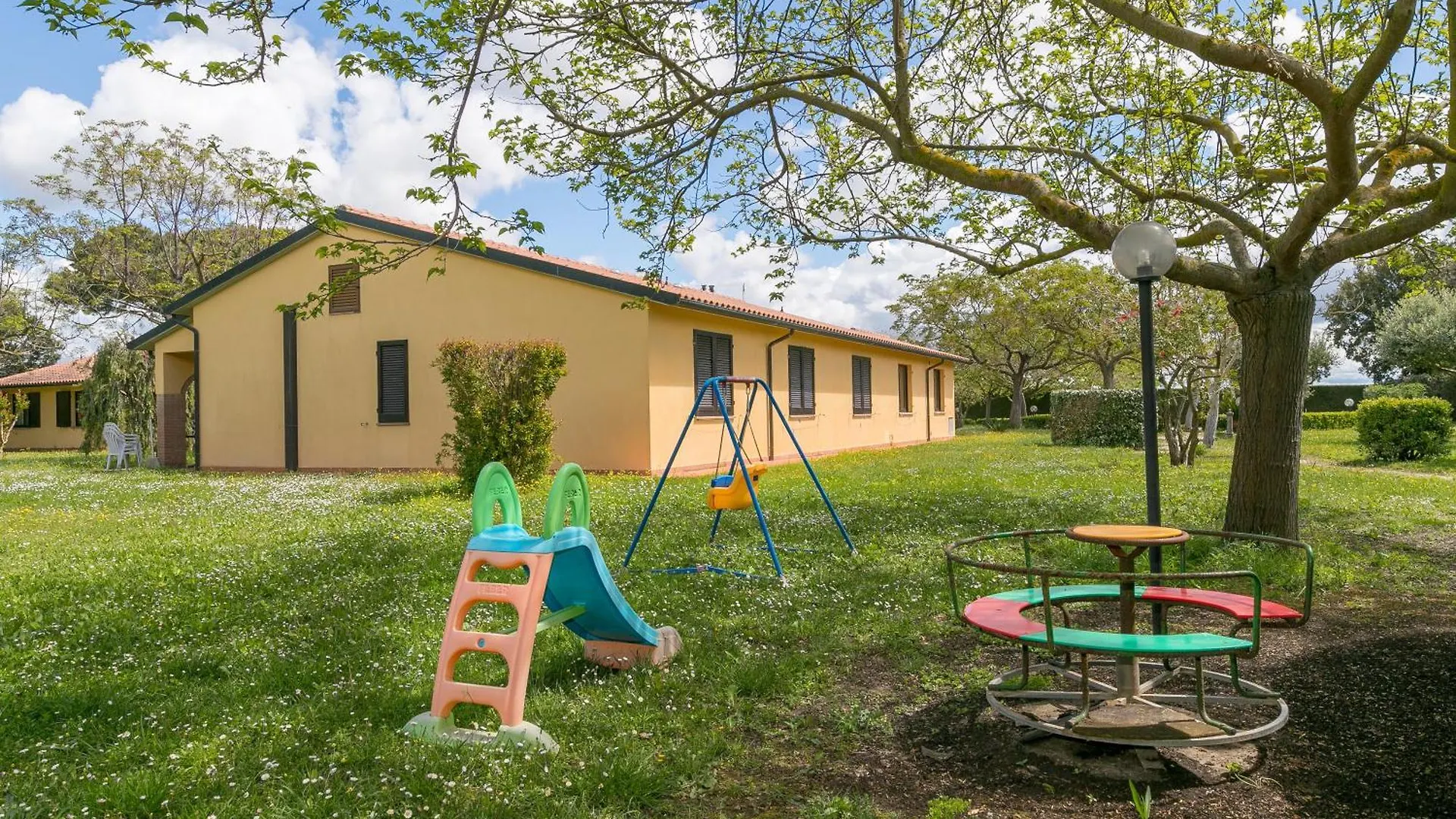 Il Girasole - Cappero Villa Venturina Terme Italy